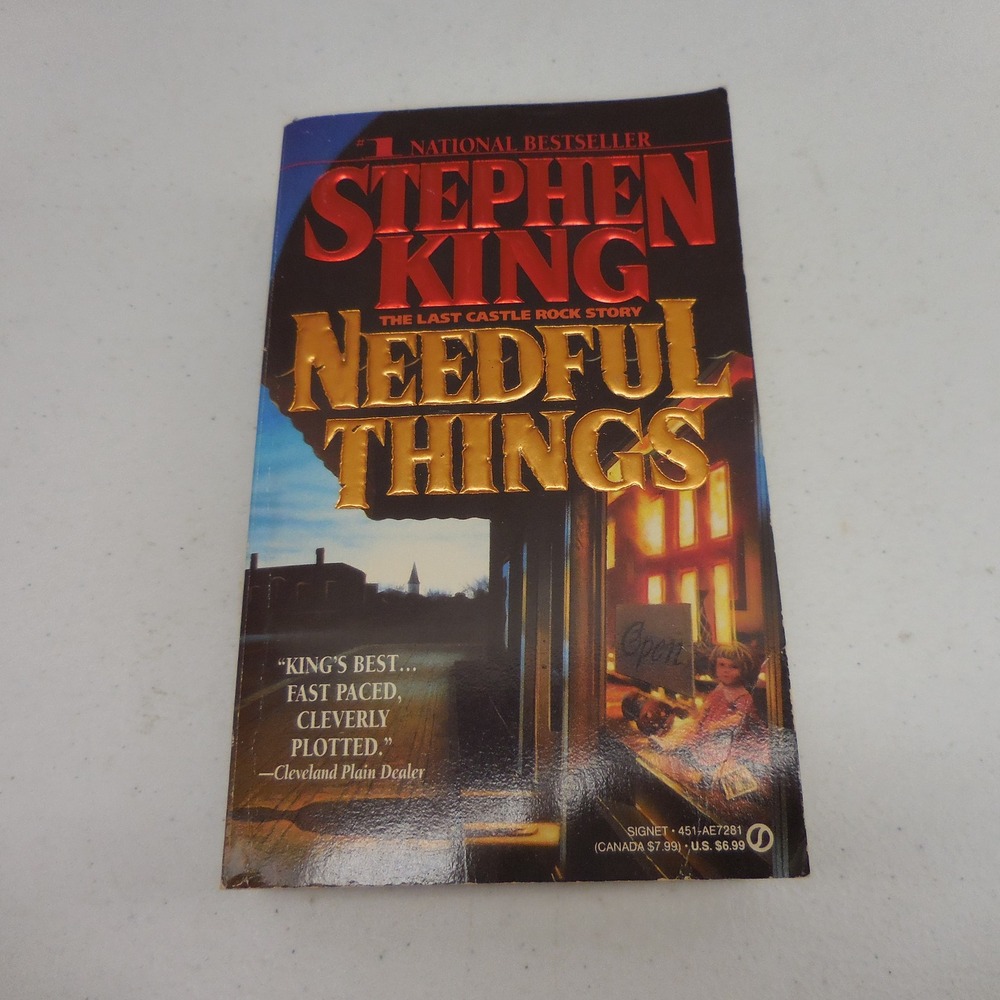 NEEDFUL THINGS by Stephen King - 1992 1st Signet Printing Paperback -